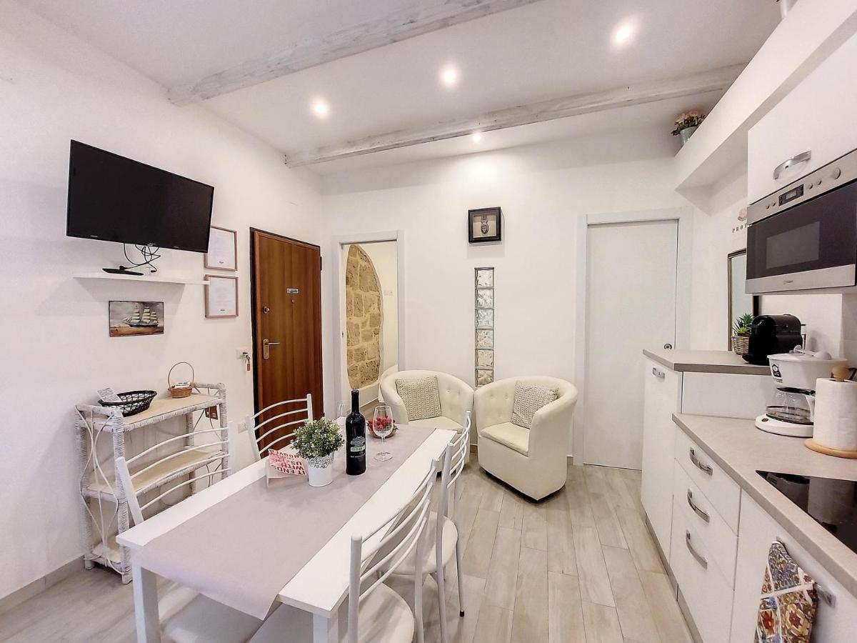 Protea House Apartment Alghero Bagian luar foto
