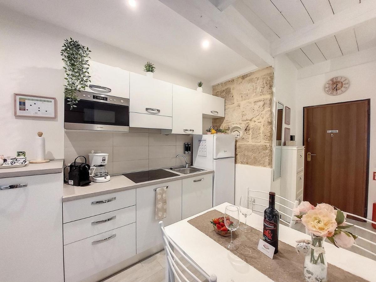Protea House Apartment Alghero Bagian luar foto